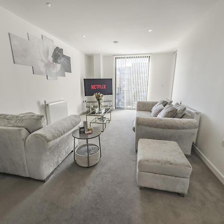 Greenwich Apartment With A River View & Balcony Near The 02 Arena & North Greenwich With Free Wifi & Fast Links Into Central Londra Esterno foto