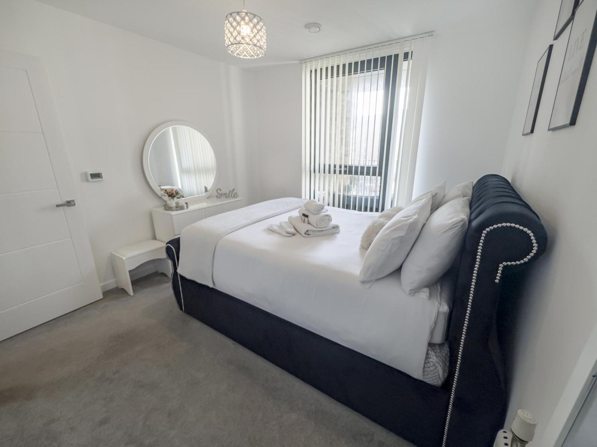 Greenwich Apartment With A River View & Balcony Near The 02 Arena & North Greenwich With Free Wifi & Fast Links Into Central Londra Esterno foto